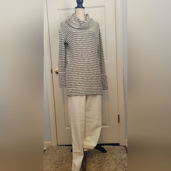 Merona cowel neck sweater/tunic. Size Large. Great used condition. - Picture 5 of 5